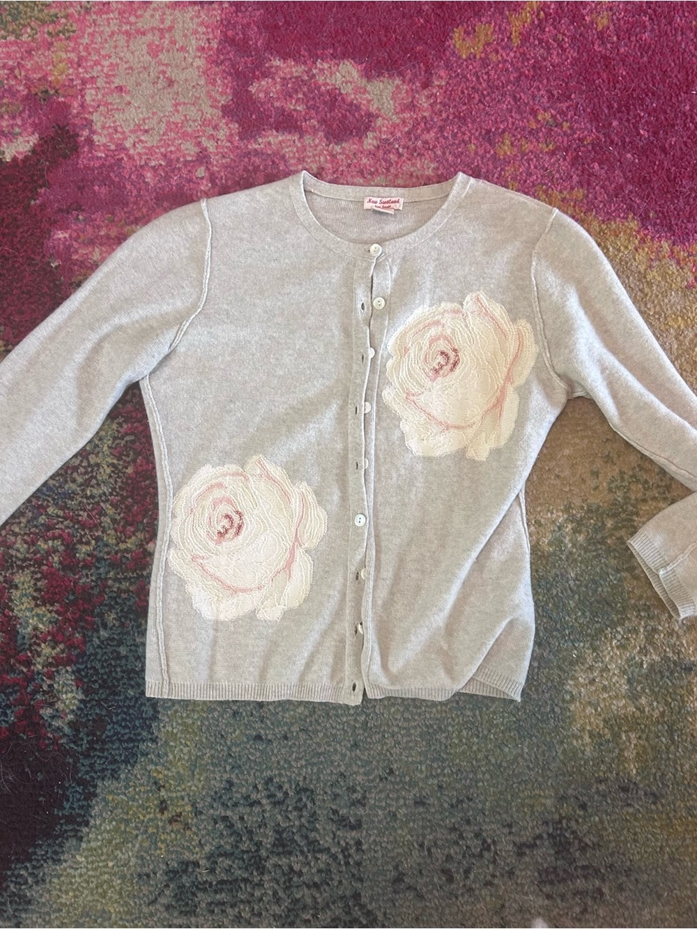 Light Gray Women's Cashmere blend Cardigan with Pink Roses